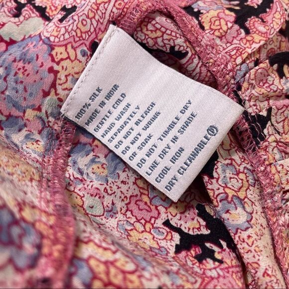 ASO TVD Lil | Anthropologie Pink Paisley 100% Silk Short Sleeve Dress - Picture 11 of 11